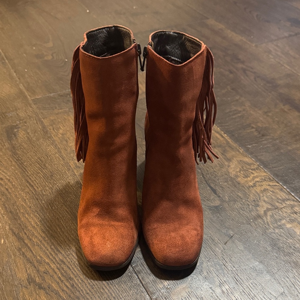 Kenneth Cole - Suede Fringe Ankle Boots - Rust